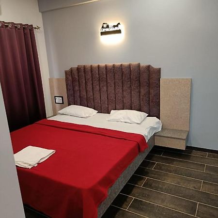 Ragvi Resort อลีบาก ภายนอก รูปภาพ